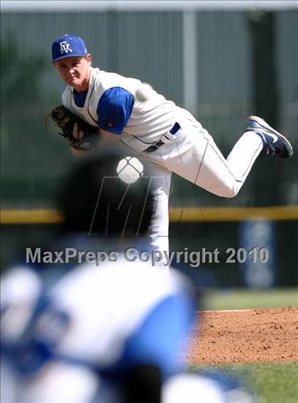 Thumbnail 2 in Marina @ Fountain Valley photogallery.