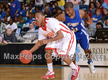 Thumbnail 2 in Winston-Salem Prep vs. Plymouth (NCHSAA 1A Final) photogallery.