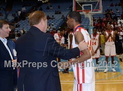 Thumbnail 3 in Winston-Salem Prep vs. Plymouth (NCHSAA 1A Final) photogallery.