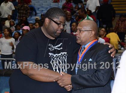 Thumbnail 2 in Winston-Salem Prep vs. Plymouth (NCHSAA 1A Final) photogallery.