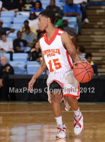 Thumbnail 3 in Winston-Salem Prep vs. Plymouth (NCHSAA 1A Final) photogallery.