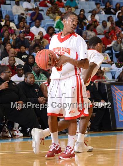 Thumbnail 1 in Winston-Salem Prep vs. Plymouth (NCHSAA 1A Final) photogallery.