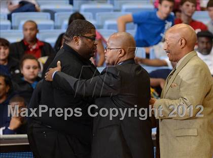 Thumbnail 2 in Winston-Salem Prep vs. Plymouth (NCHSAA 1A Final) photogallery.