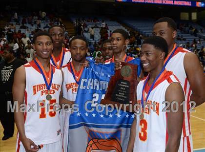 Thumbnail 2 in Winston-Salem Prep vs. Plymouth (NCHSAA 1A Final) photogallery.