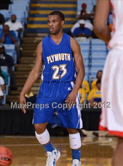 Thumbnail 3 in Winston-Salem Prep vs. Plymouth (NCHSAA 1A Final) photogallery.
