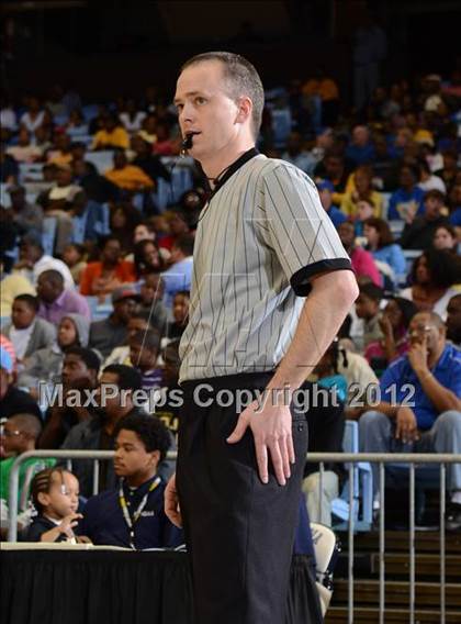 Thumbnail 2 in Winston-Salem Prep vs. Plymouth (NCHSAA 1A Final) photogallery.