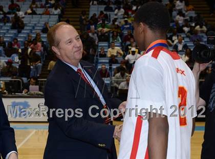 Thumbnail 1 in Winston-Salem Prep vs. Plymouth (NCHSAA 1A Final) photogallery.