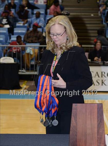 Thumbnail 2 in Winston-Salem Prep vs. Plymouth (NCHSAA 1A Final) photogallery.