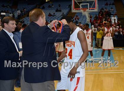 Thumbnail 1 in Winston-Salem Prep vs. Plymouth (NCHSAA 1A Final) photogallery.
