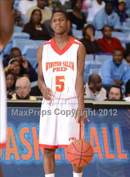 Thumbnail 2 in Winston-Salem Prep vs. Plymouth (NCHSAA 1A Final) photogallery.