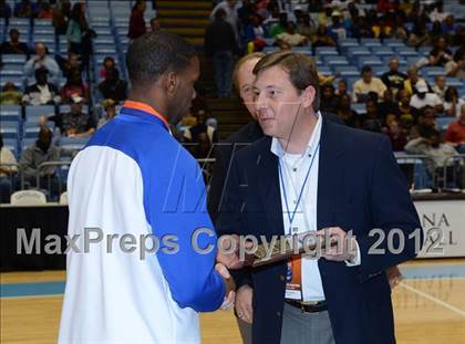Thumbnail 3 in Winston-Salem Prep vs. Plymouth (NCHSAA 1A Final) photogallery.