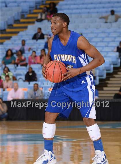 Thumbnail 2 in Winston-Salem Prep vs. Plymouth (NCHSAA 1A Final) photogallery.