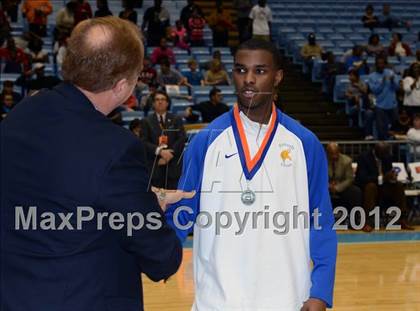Thumbnail 2 in Winston-Salem Prep vs. Plymouth (NCHSAA 1A Final) photogallery.