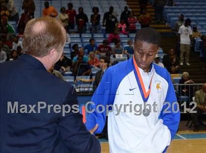 Thumbnail 3 in Winston-Salem Prep vs. Plymouth (NCHSAA 1A Final) photogallery.
