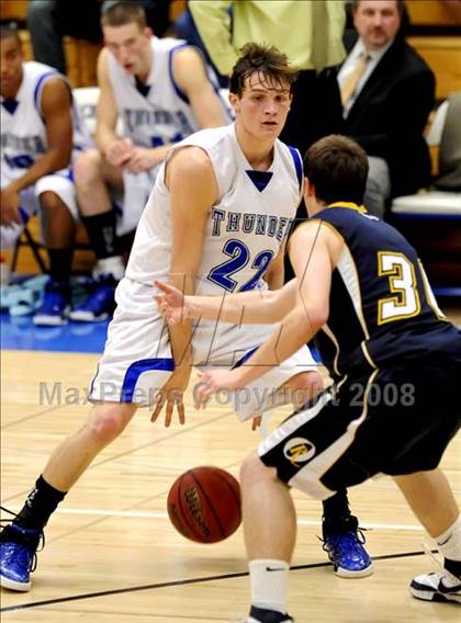 Thumbnail 3 in Oak Ridge @ Rocklin (Rocklin Holiday Classic) photogallery.