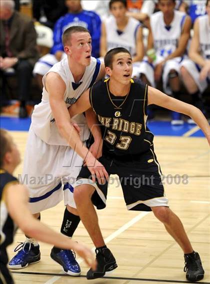Thumbnail 2 in Oak Ridge @ Rocklin (Rocklin Holiday Classic) photogallery.