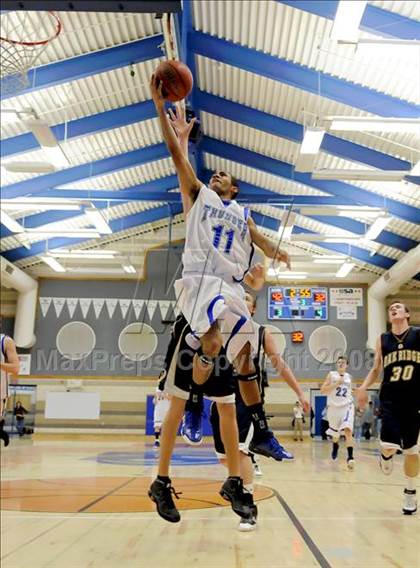 Thumbnail 1 in Oak Ridge @ Rocklin (Rocklin Holiday Classic) photogallery.