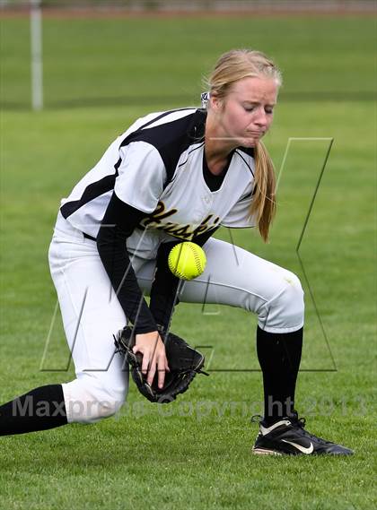 Thumbnail 3 in Tracy vs. Hughson (Nor Cal Classic) photogallery.