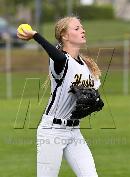 Thumbnail 3 in Tracy vs. Hughson (Nor Cal Classic) photogallery.