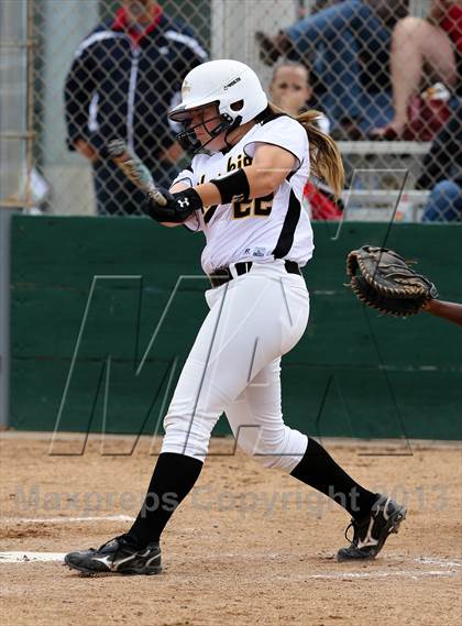 Thumbnail 2 in Tracy vs. Hughson (Nor Cal Classic) photogallery.