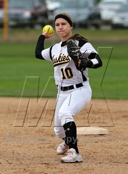Thumbnail 2 in Tracy vs. Hughson (Nor Cal Classic) photogallery.