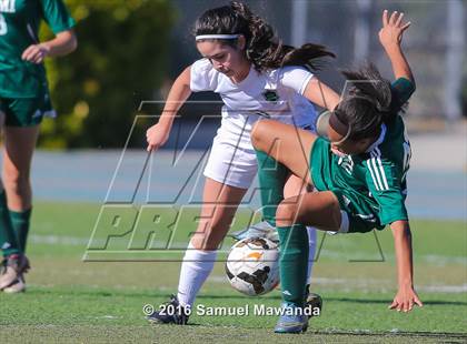 Thumbnail 1 in Granada Hills vs Hamilton (LA Valley Invitational) photogallery.