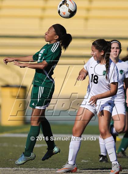 Thumbnail 3 in Granada Hills vs Hamilton (LA Valley Invitational) photogallery.