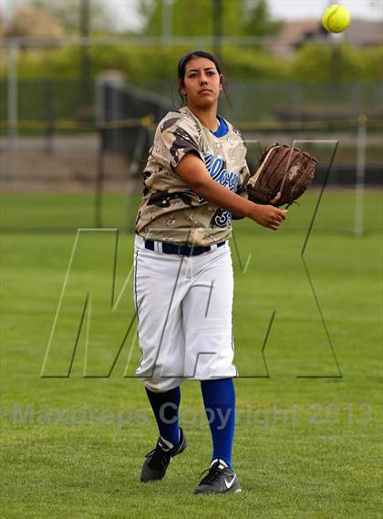Thumbnail 3 in Clovis vs Enochs (Nor Cal Classic) photogallery.