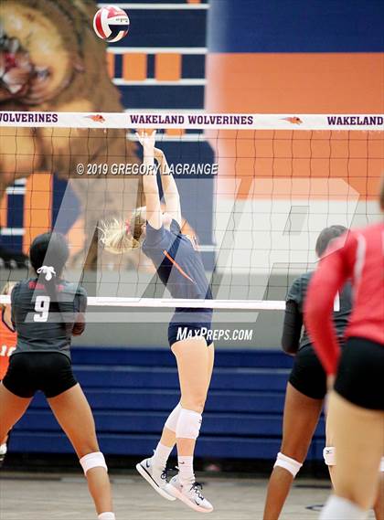 Thumbnail 3 in Liberty vs Wakeland photogallery.