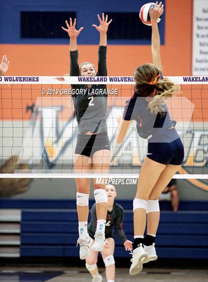 Thumbnail 2 in Liberty vs Wakeland photogallery.