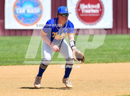 Thumbnail 3 in Newkirk @ Depew photogallery.