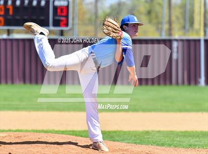 Thumbnail 1 in Newkirk @ Depew photogallery.