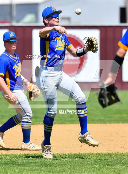 Thumbnail 1 in Newkirk @ Depew photogallery.