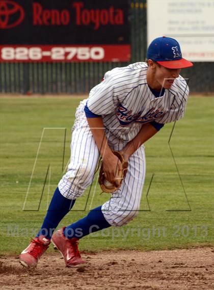 Thumbnail 3 in Reed vs Reno (NIAA D1 Northern Region Playoff) photogallery.