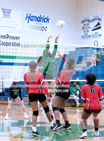 Thumbnail 1 in Weddington vs Monroe photogallery.