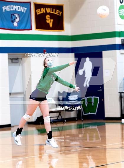 Thumbnail 2 in Weddington vs Monroe photogallery.