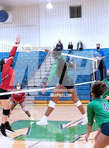 Thumbnail 1 in Weddington vs Monroe photogallery.