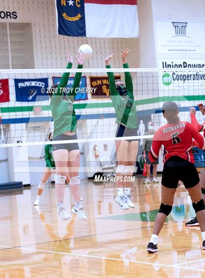 Thumbnail 1 in Weddington vs Monroe photogallery.