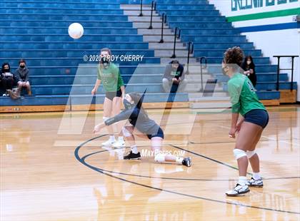 Thumbnail 2 in Weddington vs Monroe photogallery.