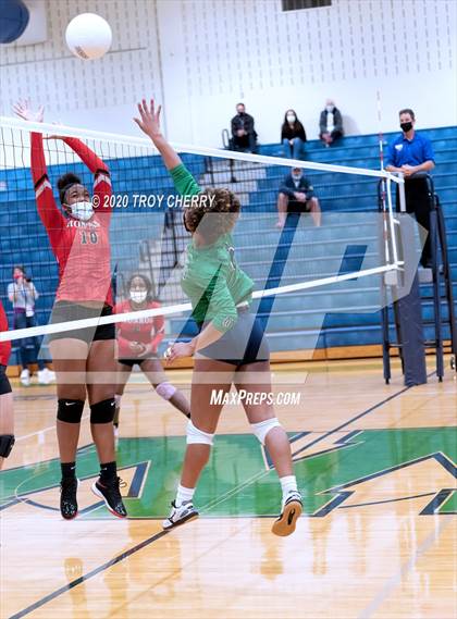 Thumbnail 3 in Weddington vs Monroe photogallery.