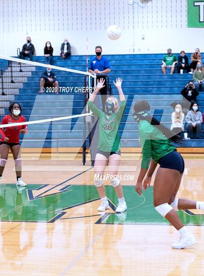 Thumbnail 2 in Weddington vs Monroe photogallery.