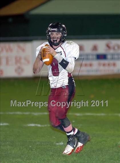 Thumbnail 1 in Valley Regional/Old Lyme @ Coginchaug Regional photogallery.