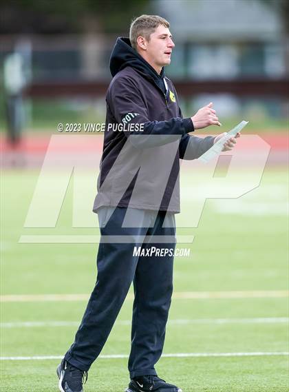 Thumbnail 2 in Rochester @ Tumwater photogallery.