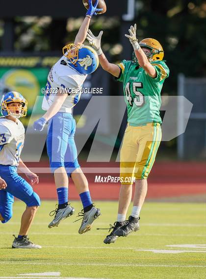 Thumbnail 3 in Rochester @ Tumwater photogallery.