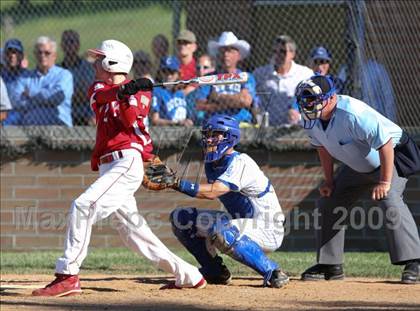 Thumbnail 3 in Covington Catholic vs Beechwood (35th District Championship) photogallery.