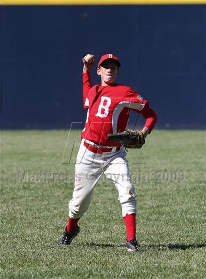 Thumbnail 3 in Covington Catholic vs Beechwood (35th District Championship) photogallery.