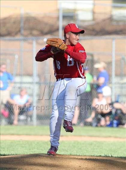 Thumbnail 2 in Covington Catholic vs Beechwood (35th District Championship) photogallery.