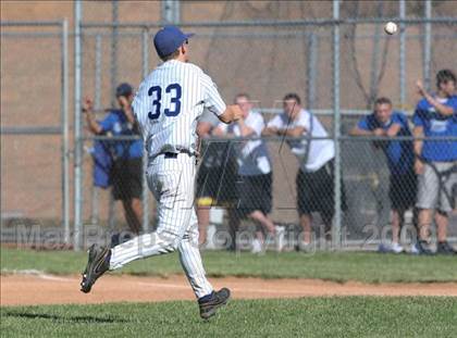 Thumbnail 3 in Covington Catholic vs Beechwood (35th District Championship) photogallery.