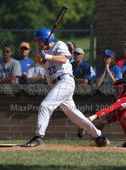 Thumbnail 2 in Covington Catholic vs Beechwood (35th District Championship) photogallery.