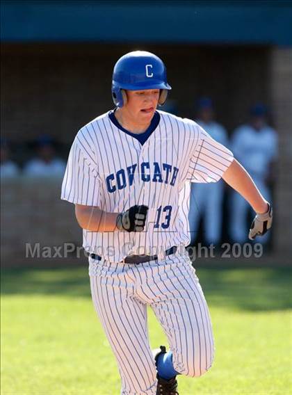 Thumbnail 1 in Covington Catholic vs Beechwood (35th District Championship) photogallery.